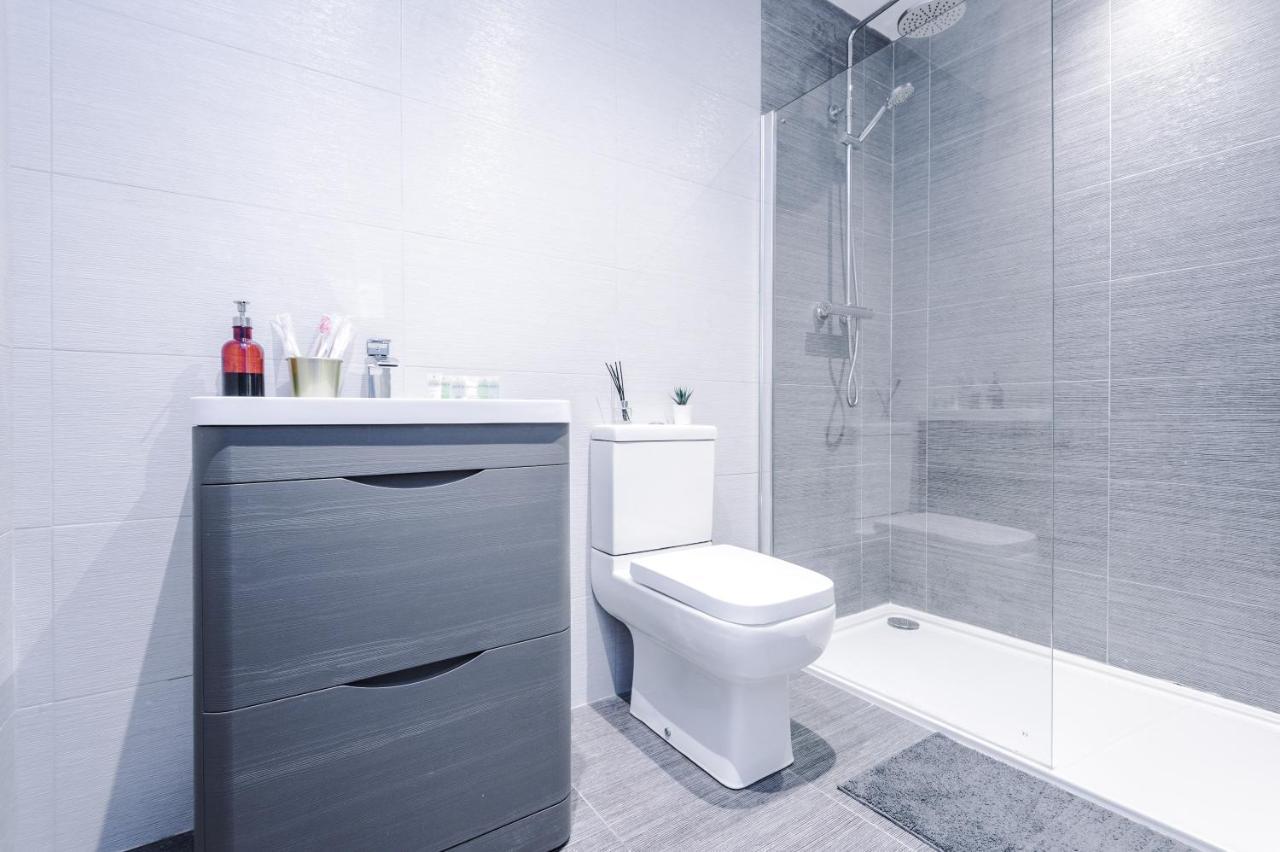 City Dreamz -Modern & Stylish Flat In Manchester City Centre Экстерьер фото